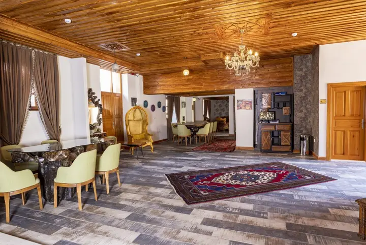 Анталья: Отель WOO Town Suites