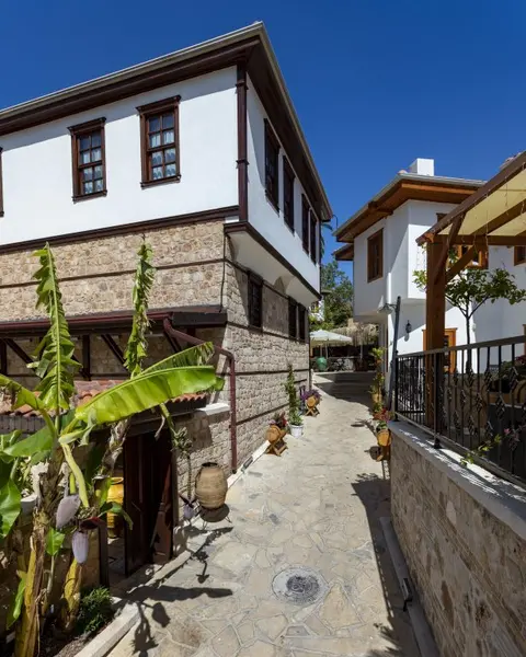 Анталья: Отель WOO Town Suites