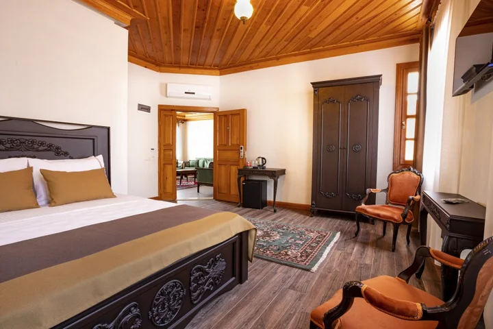 Анталья: Отель WOO Town Suites