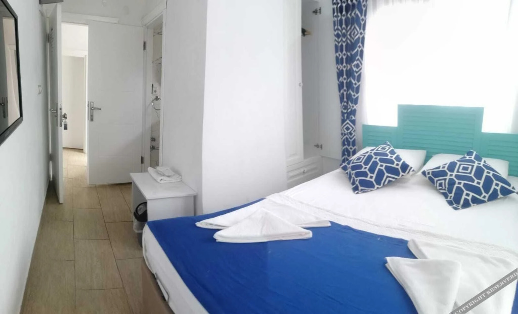 Акьяка: Lacivert Otel Akyaka