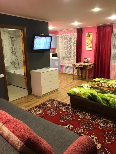 Мончегорск: Apartments on Ulitsa Lenina