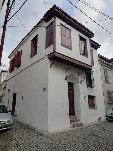 Айвалык: Sümbey Konağı