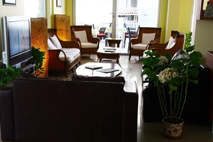 Айвалык: Işık Otel