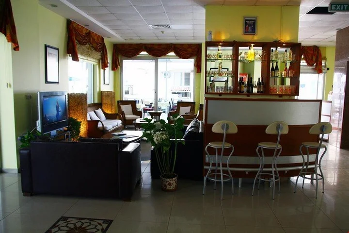 Айвалык: Işık Otel