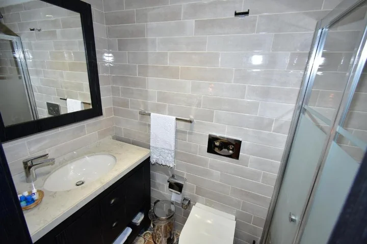 Айвалык: Otel Gülayvalık