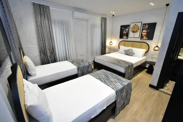 Айвалык: Otel Gülayvalık