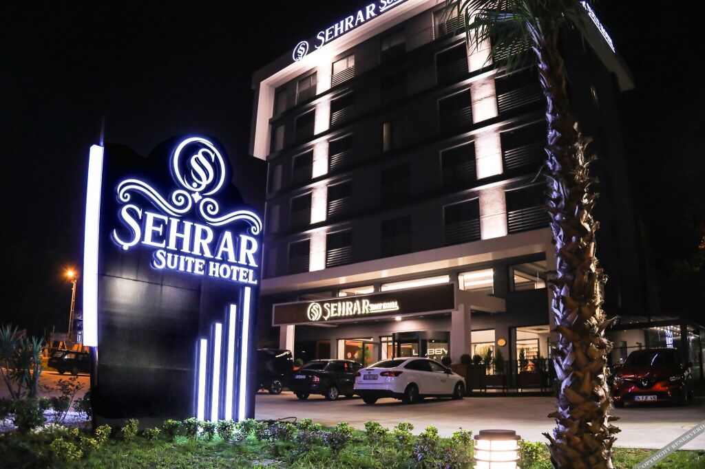 Арсин: Şehrar Suit Hotel