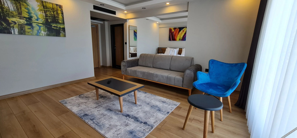 Арсин: Şehrar Suit Hotel