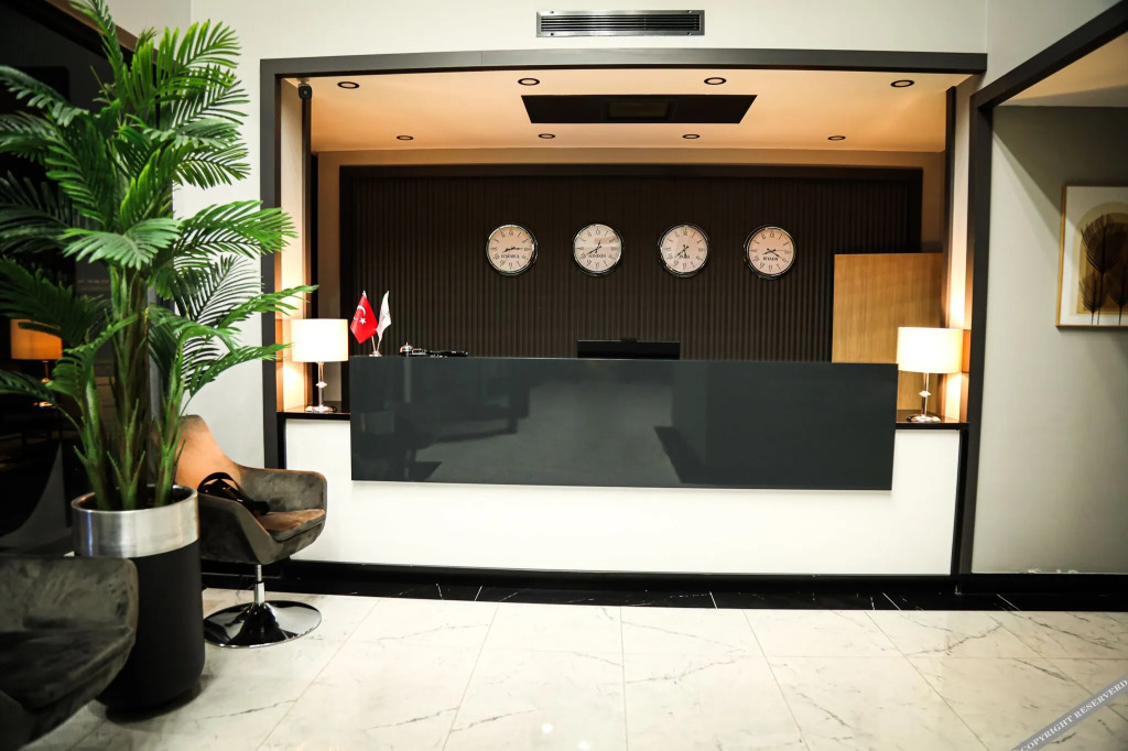 Арсин: Şehrar Suit Hotel