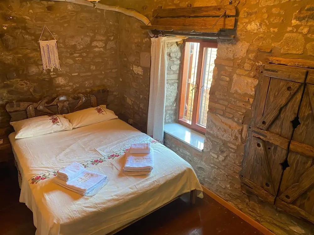 Айвалык: Serenita Taş Konak Otel