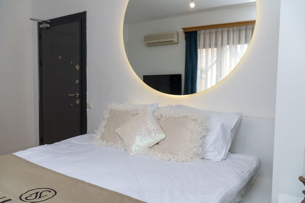 Niss Boutique Hotel — фото 1