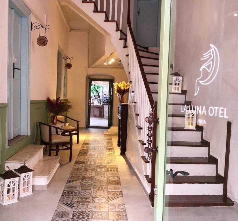 Айвалык: La Luna Otel Cunda