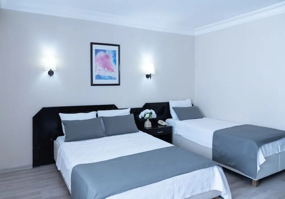 Айвалык: Fi̇la Otel Ayvalik