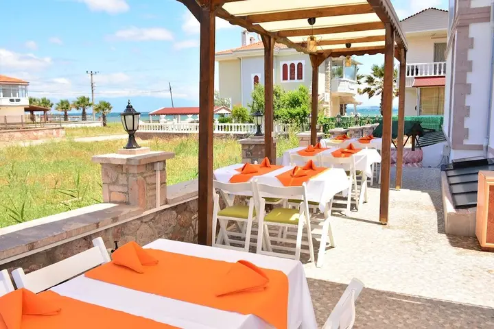 Cunda Flamingo Otel — фото 1