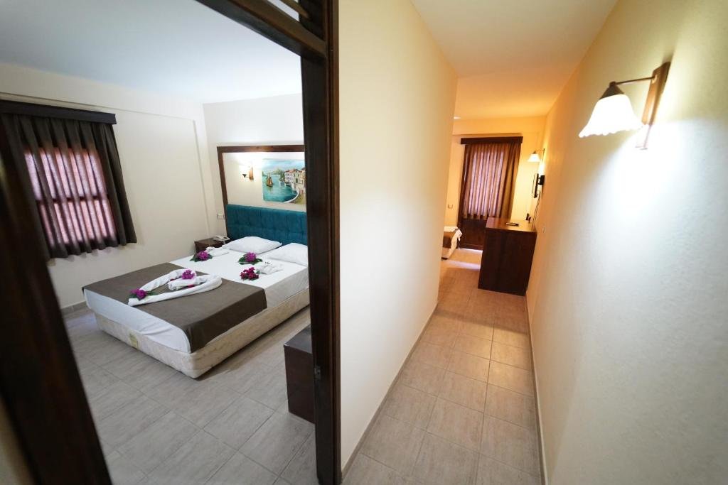 Бодрум: Salinas Beach Hotel Bodrum/Boutique Concept