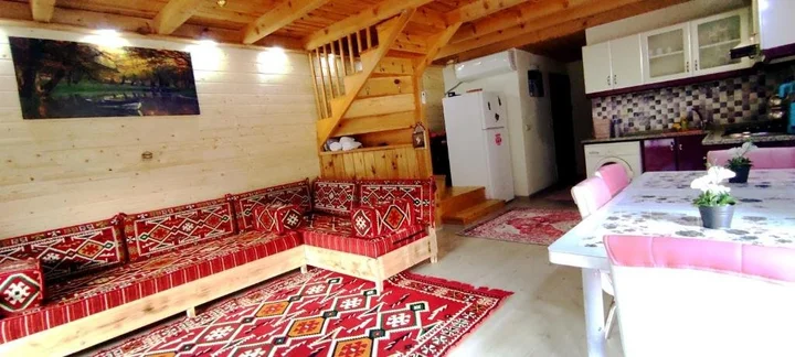 Чамлыхемшин: Naturel apart