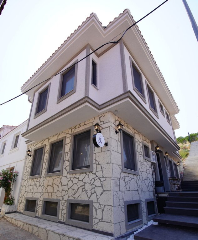 Бозджаада: Achilles Otel
