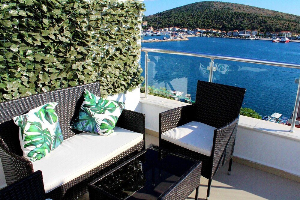 Чешме: Viya Plus Cesme