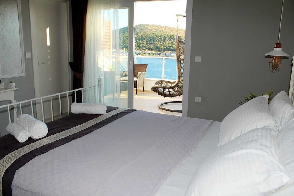 Чешме: Viya Plus Cesme