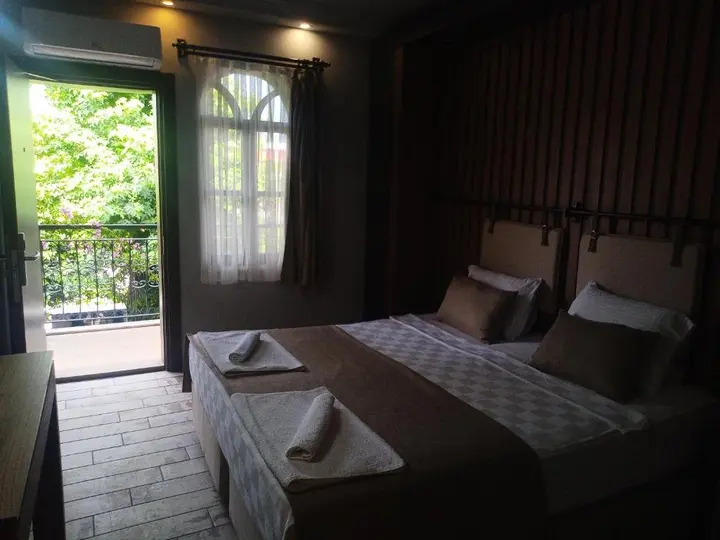 Дальян: Yolo Otel Dalyan