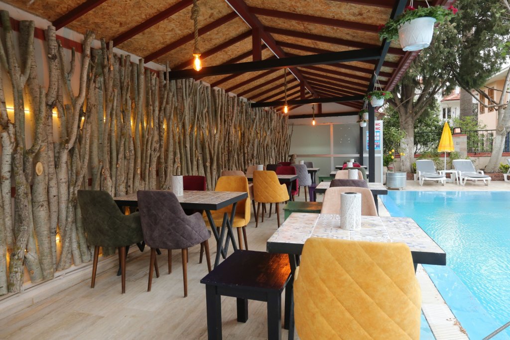 Дальян: Dalyan M-Otel