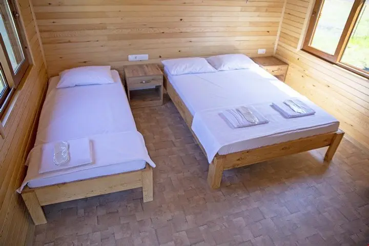 Чиралы: Wooden House Çıralı