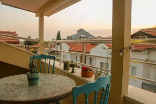 Дальян: Dionyssos Apartment 2