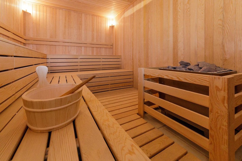 Саригерме: The Remote Hotel