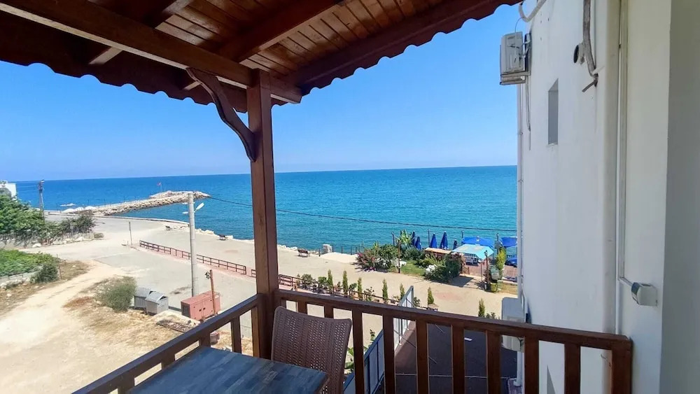 Силифке: Mose Restoran Motel Beach