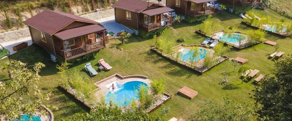 Увезпинар: Lagun Pool Village