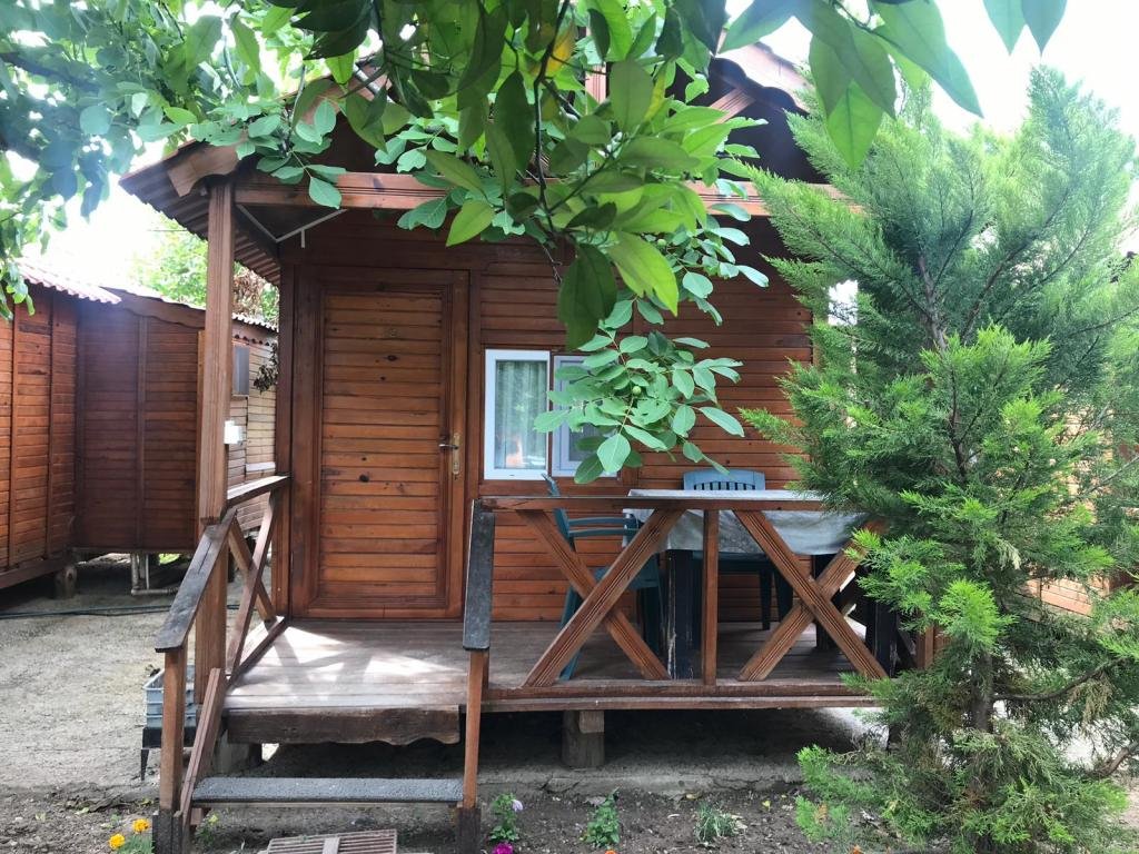 Урла: Can Otel Urla