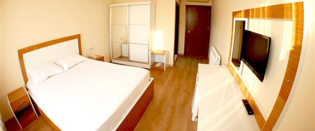 Дюздже: Otel Düzce
