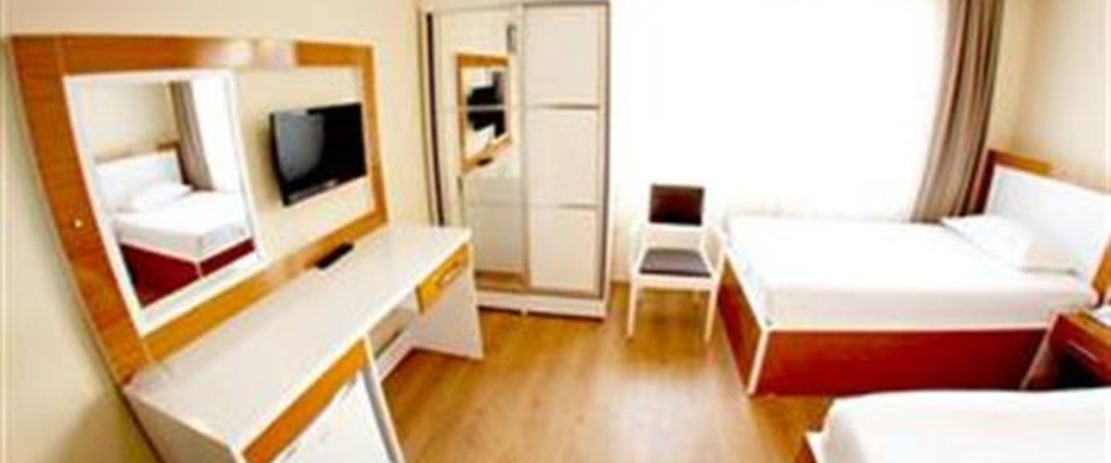 Дюздже: Otel Düzce