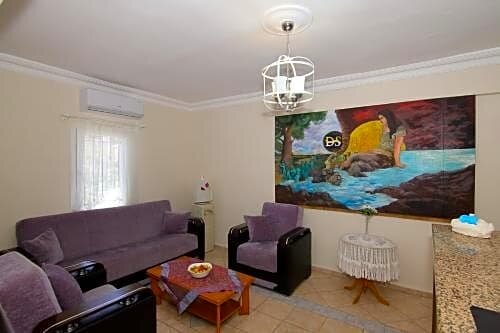 Тургутрейс: Ds Otel