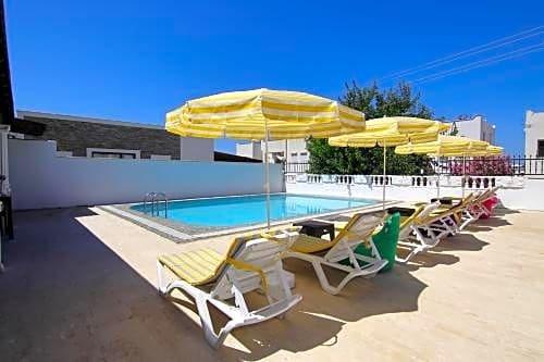 Тургутрейс: Ds Otel