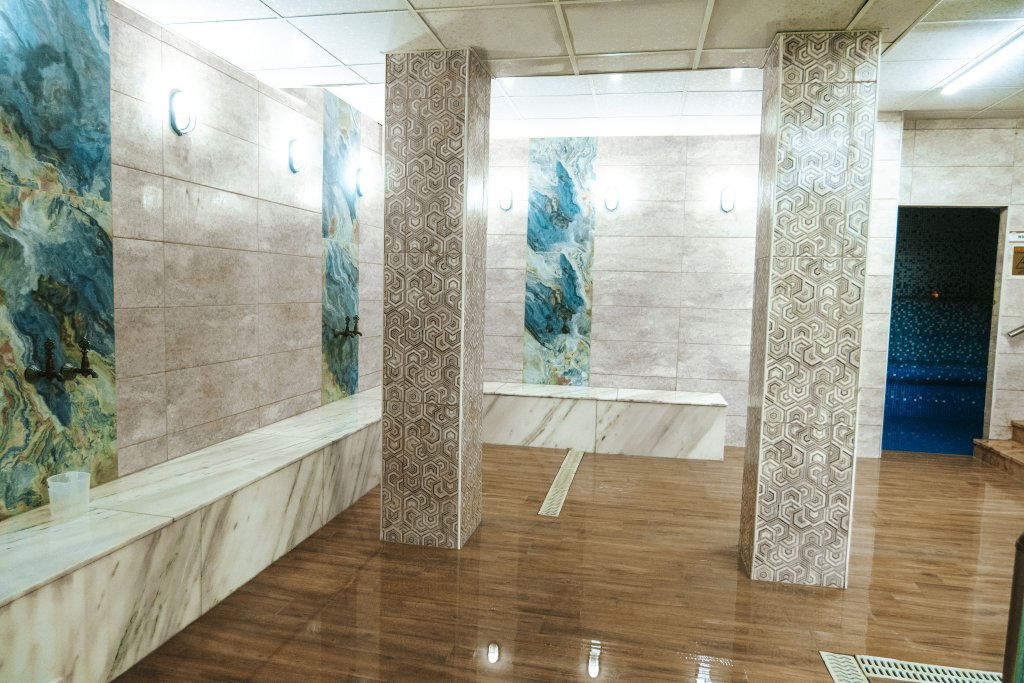 Газлигёль: Merkür Hotel