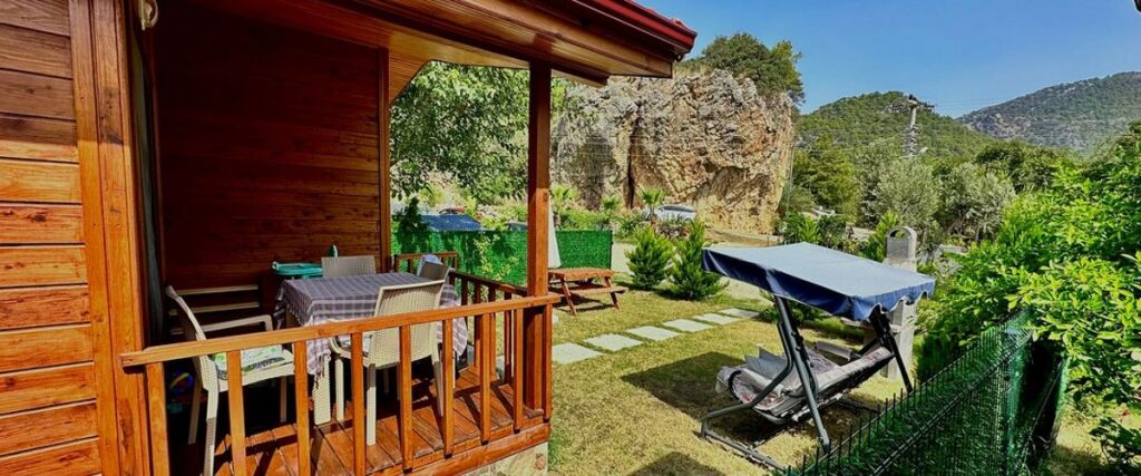 Кумлуджа: Hurmalik Apart Evleri