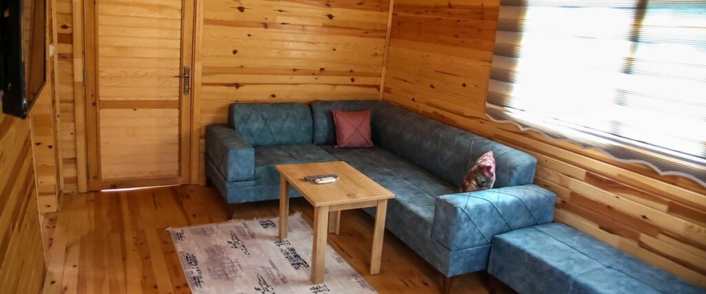 Кумлуджа: Karaöz Ayaz Apart Bungalows