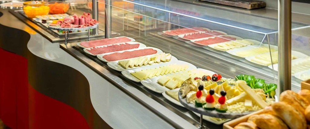 Измир: ibis İzmir Alsancak
