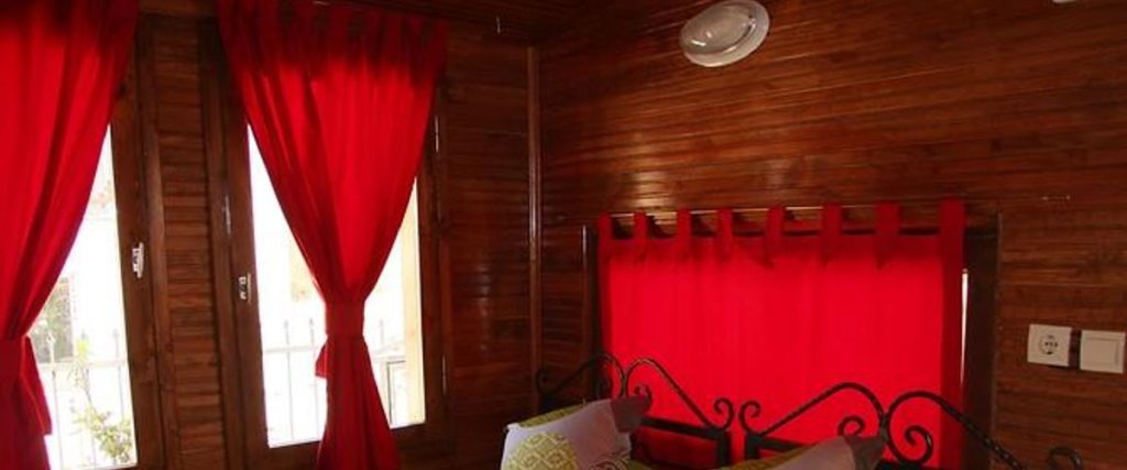 Дикили: Taşev Butik Otel