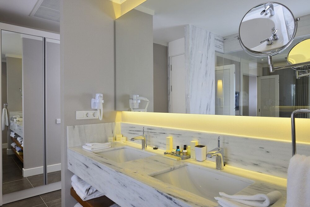 Тургутрейс: La Local Suites & Spa