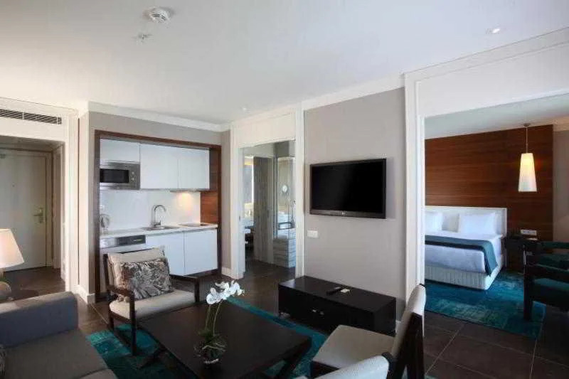 Тургутрейс: La Local Suites & Spa