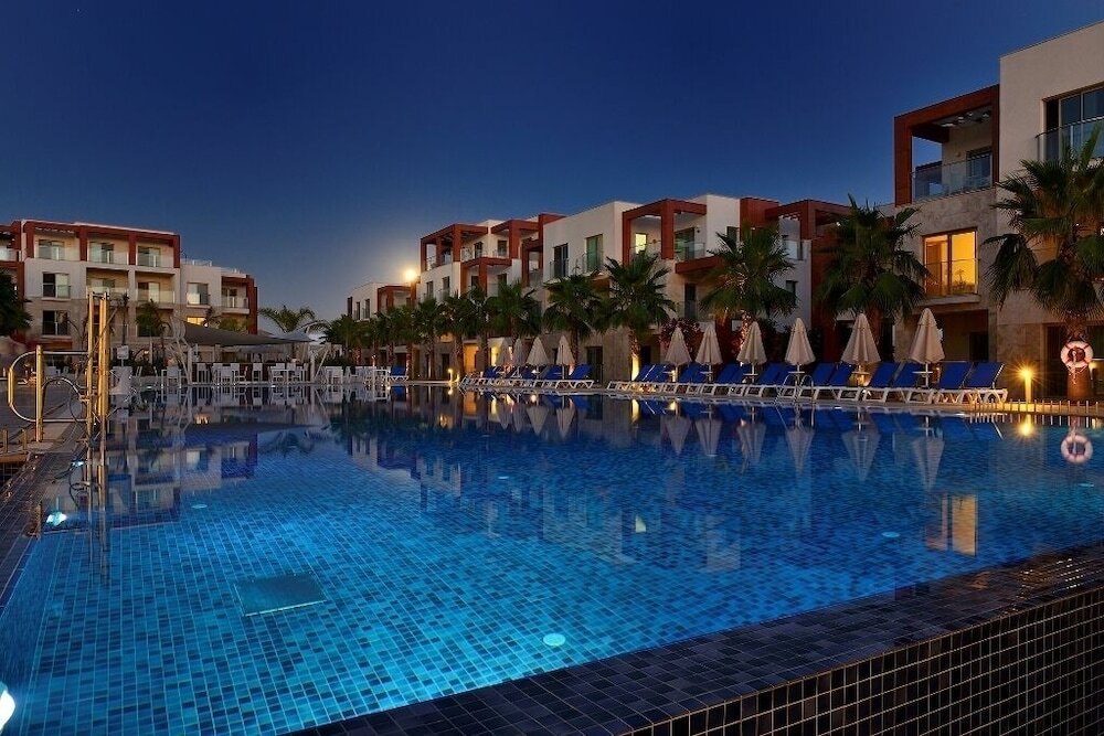 Тургутрейс: La Local Suites & Spa