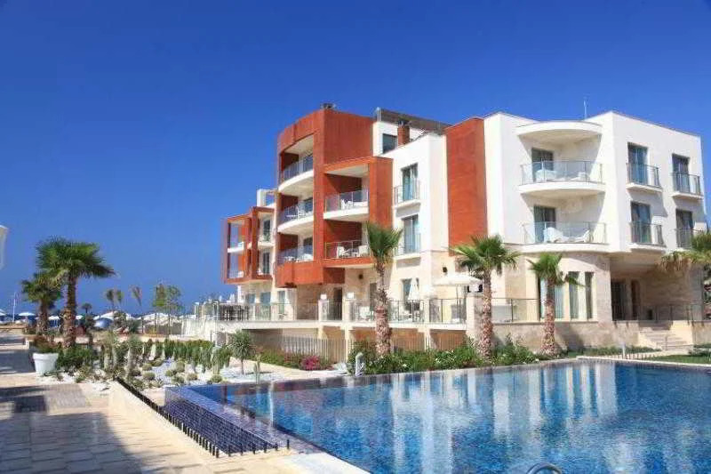 Тургутрейс: La Local Suites & Spa