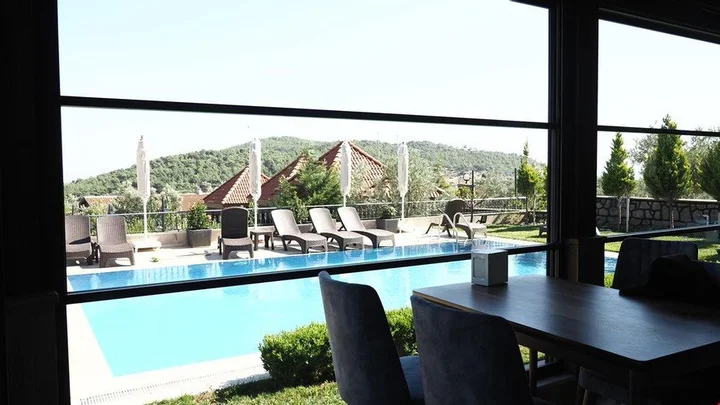Helvaci: Myosotis Otel