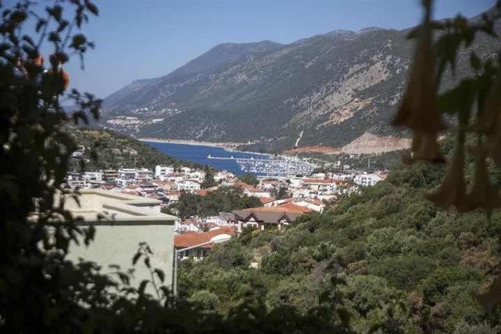 Каш: Kaş Bonus Apart