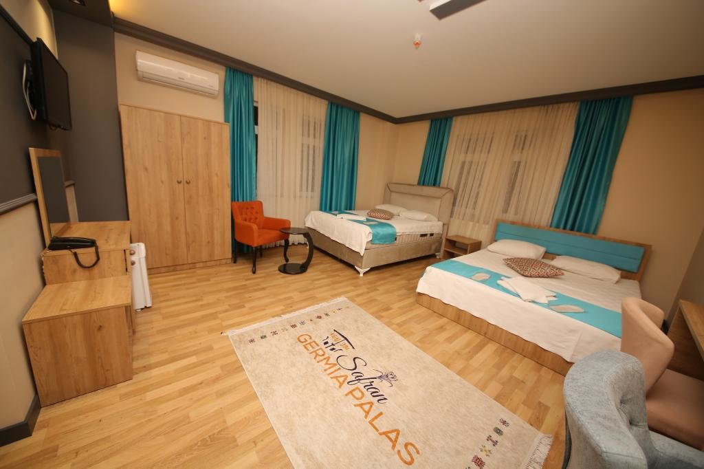 Карабюк: Germia Uni Hotel