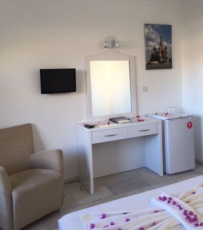 Zeus Turunç Otel — фото 2