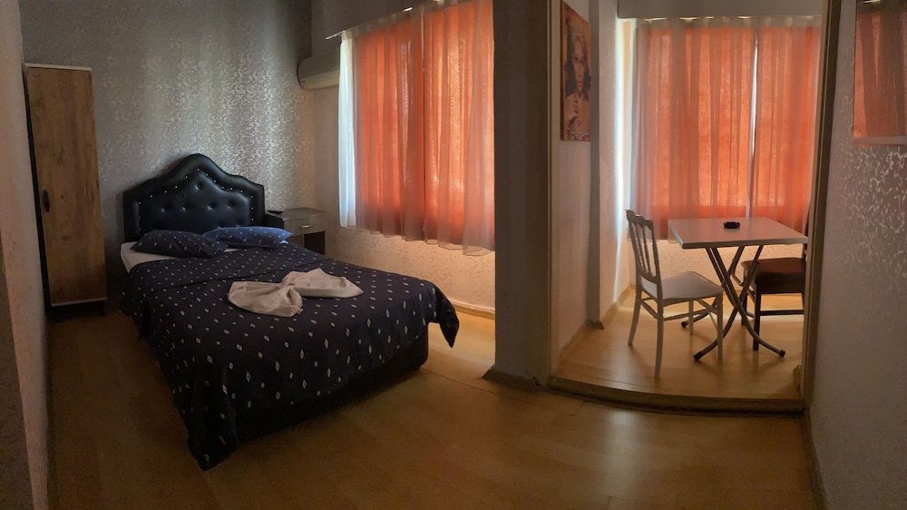 Измир: Hotel Gar