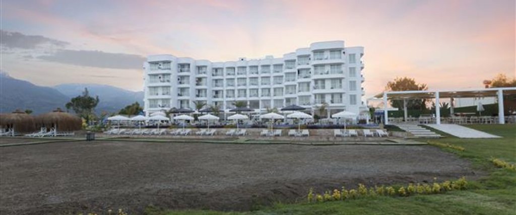 Ешиловаджик: Marpessa Blue Beach Hotel